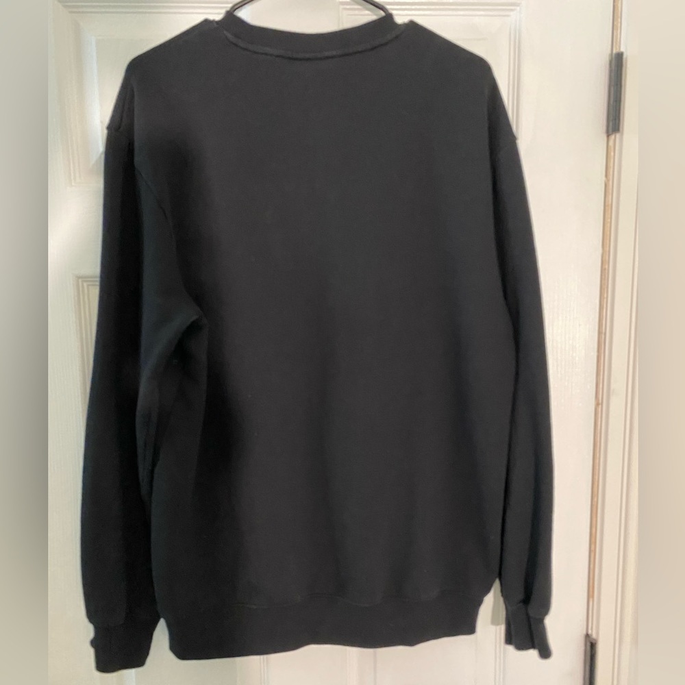 H&M Black Relaxed Fit Crewneck Size Medium